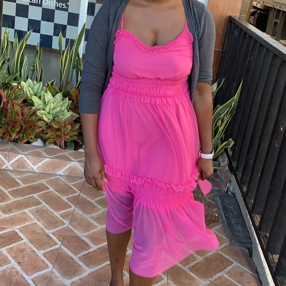 Fuschia TRIPLE TIERED H&M FLOWY DRESS